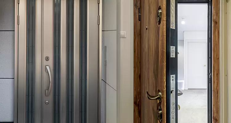 Burglar Proof Front Door Repair in Kendale Lakes, FL