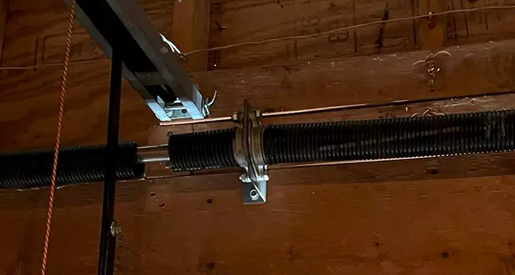 Garage Door Lift Cable Replacement in Kendale Lakes, FL