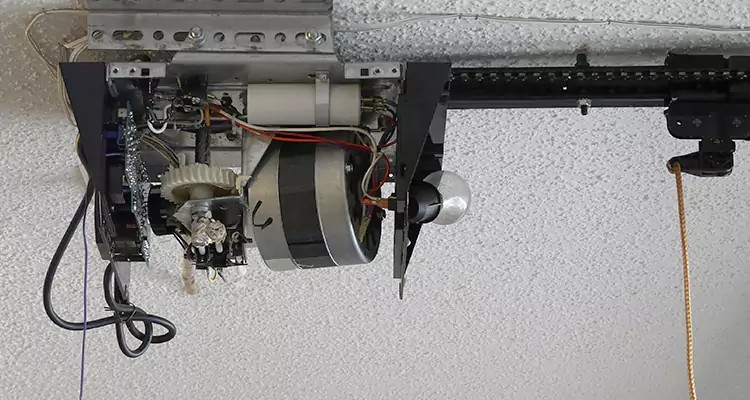 Emergency Garage Door Opener Repair in Kendale Lakes, FL