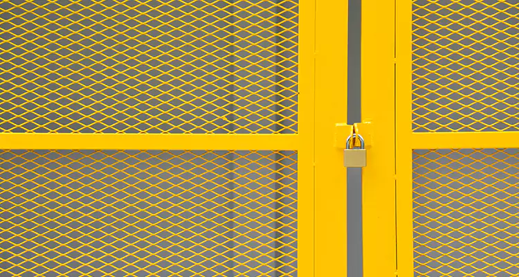 Steel Mesh Screen Door Repair in Kendale Lakes, FL
