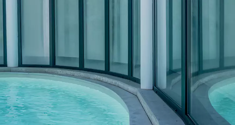 Repair Polyester Screen for Pool Enclosure in Kendale Lakes, FL