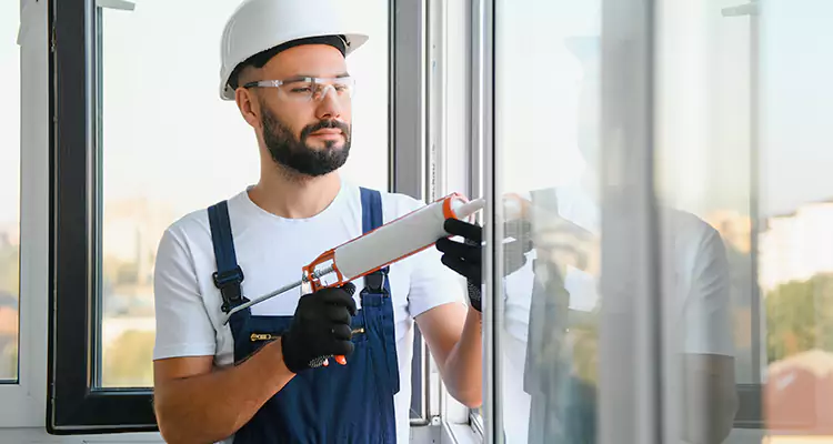 Retractable Screens Repair for Patio in Kendale Lakes, FL