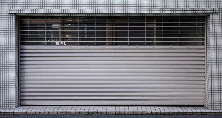 Steel Roll Up Door Repair in Kendale Lakes, FL