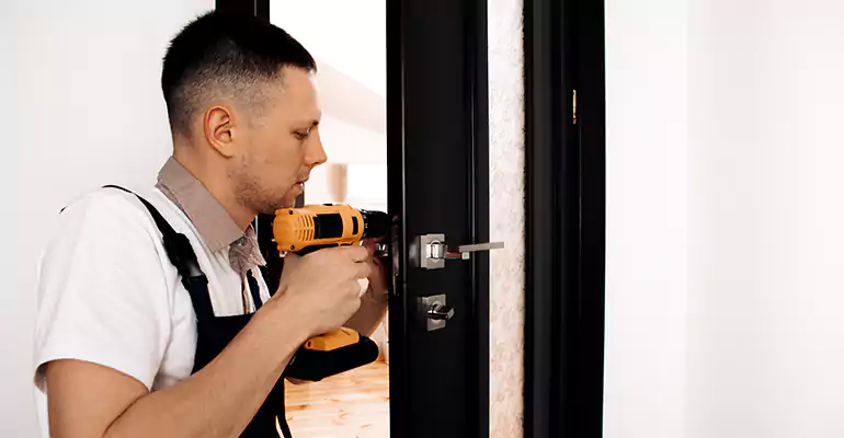 Aluminum Storefront Doors Repair in Kendale Lakes, FL