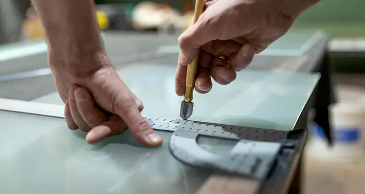 Glass Scratch Repair in Kendale Lakes, FL