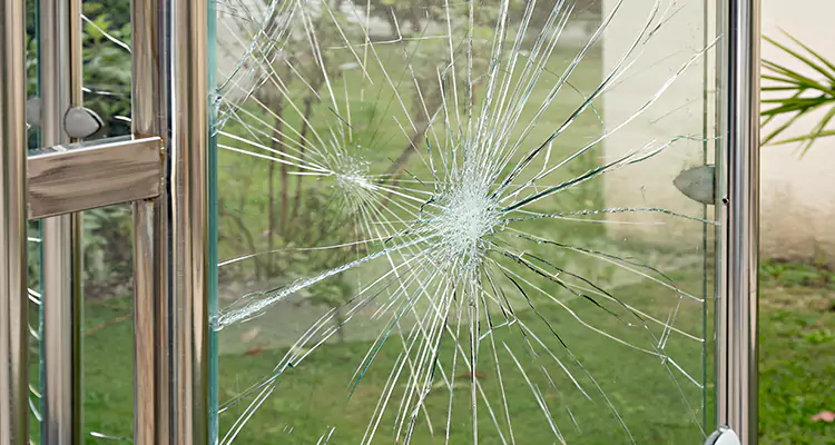 Frameless Glass Door Repair at Home in Kendale Lakes, FL
