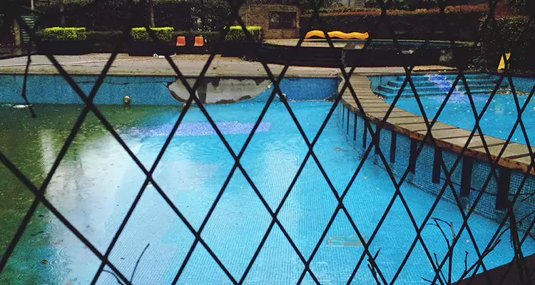 Lanai Screen Repair in Kendale Lakes, FL