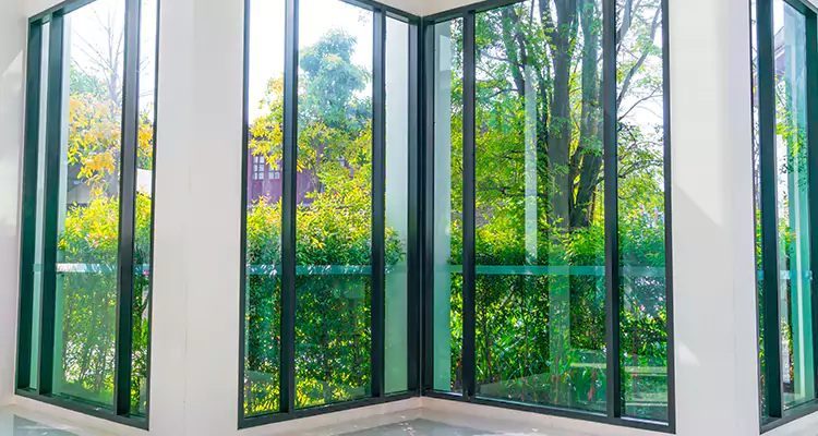 Folding Glass Balcony Door Repair in Kendale Lakes, FL