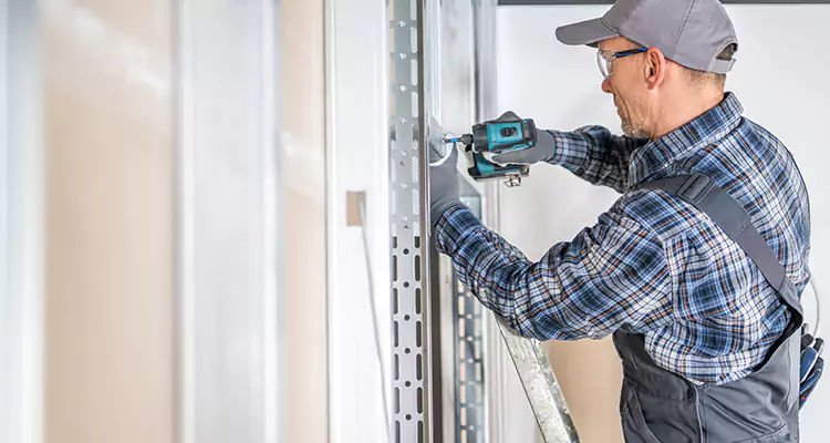 Sliding Patio Door Handle Repair in Kendale Lakes, FL